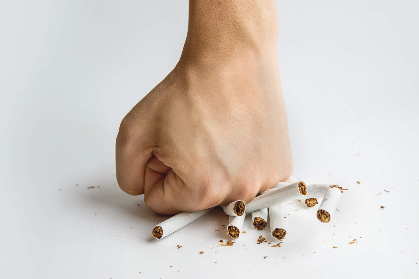 7 korzyści z rzucenia palenia papierosów. Uwolnij się od nałogu!